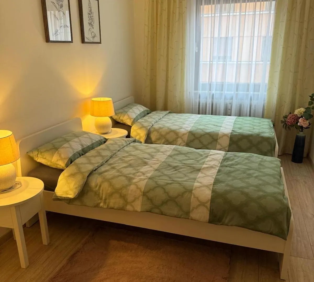 Apartment Moderne, Zentralgelegene 2 Zimmer Wohnung Nuremberg